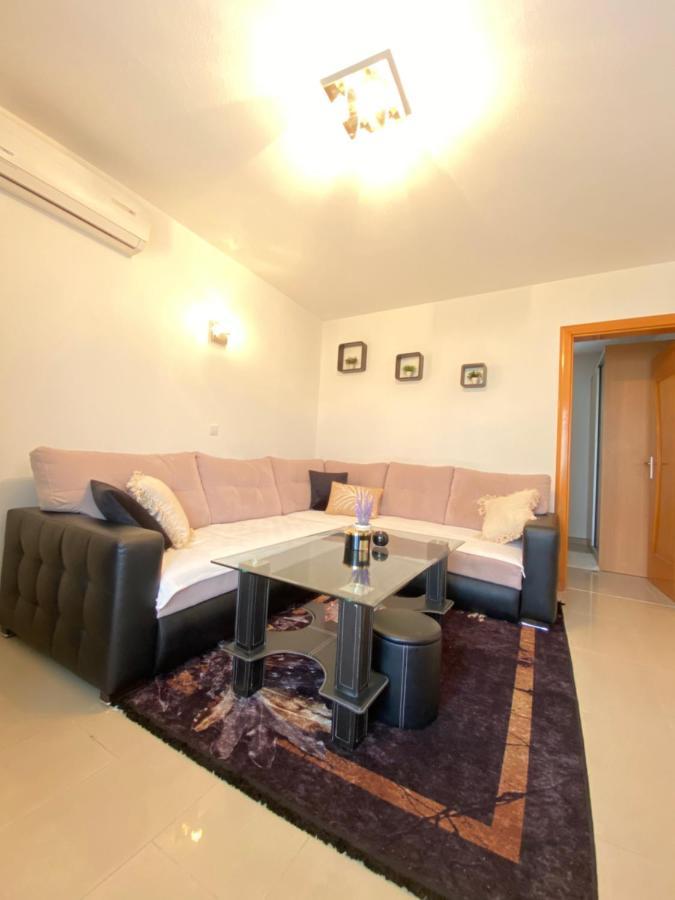 Magdalena Apartment โตรกีร์ ภายนอก รูปภาพ